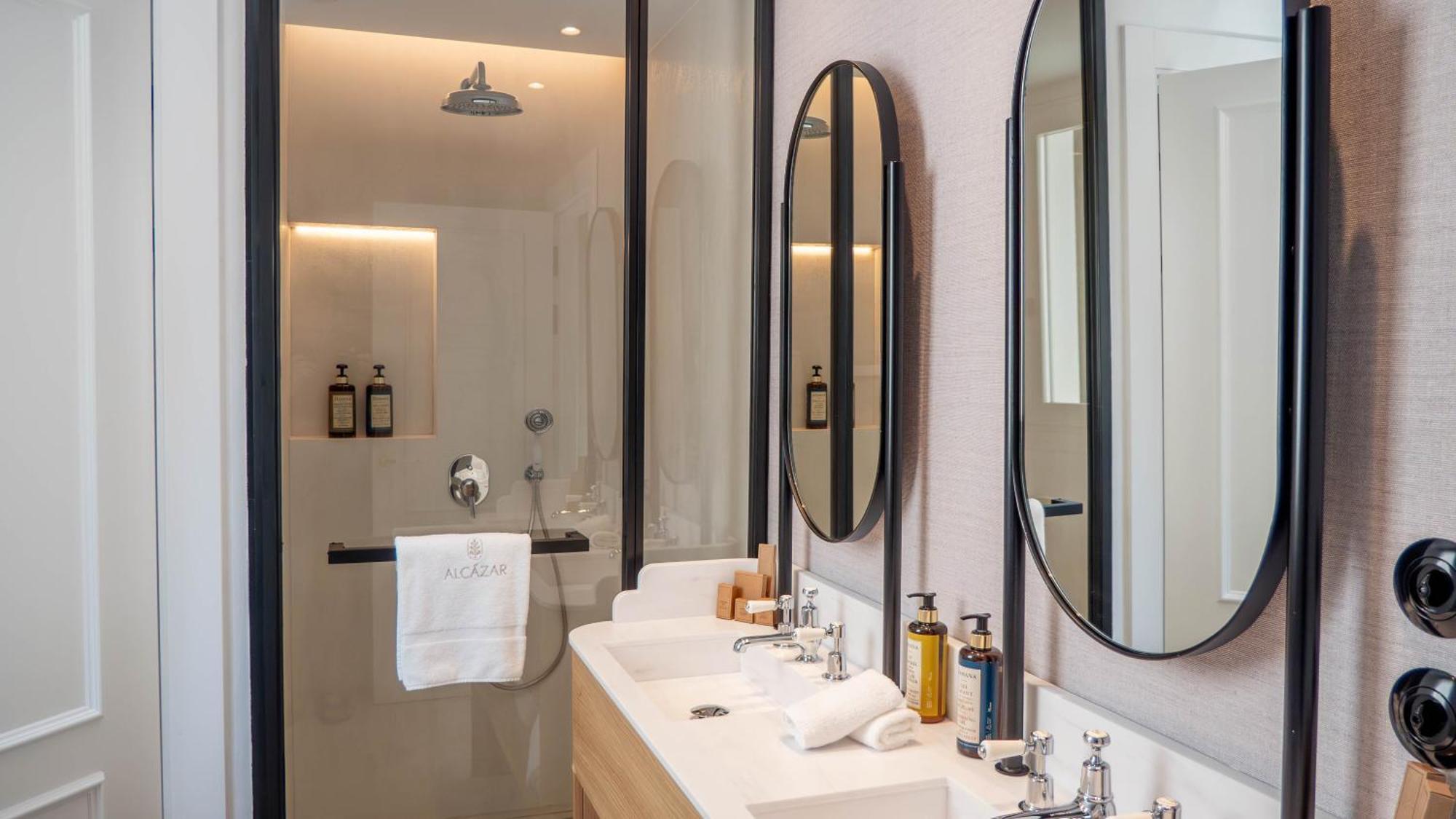 Alcazar Hotel סולר מראה חיצוני תמונה