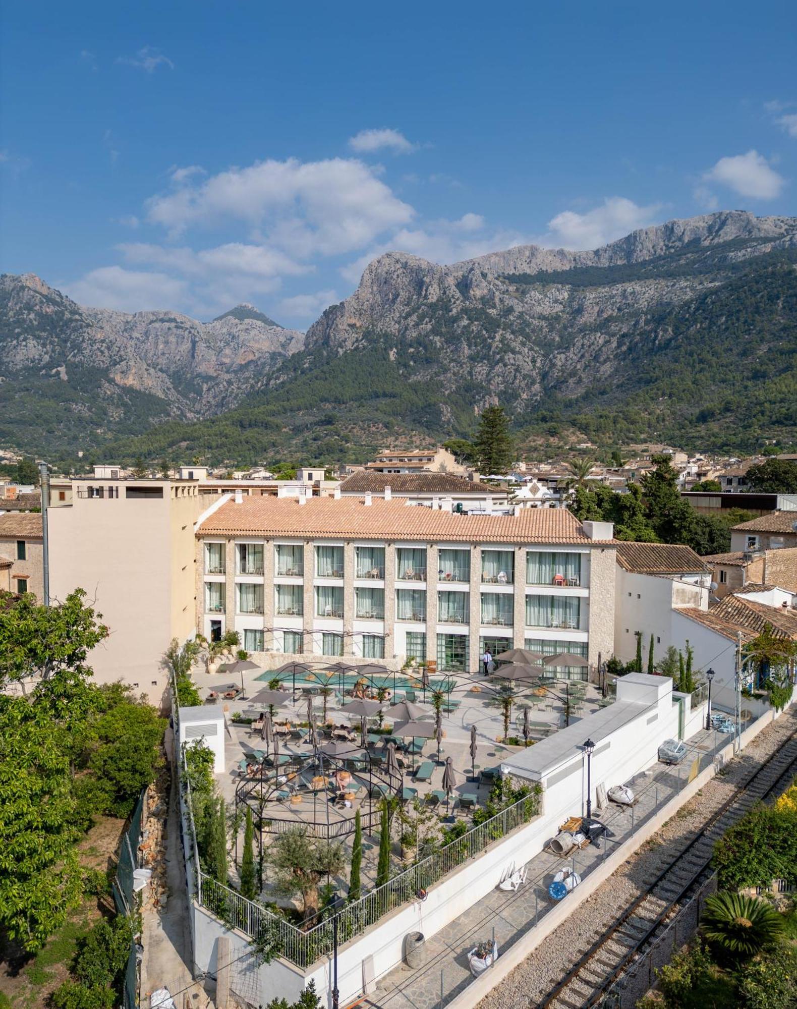 Alcazar Hotel סולר מראה חיצוני תמונה